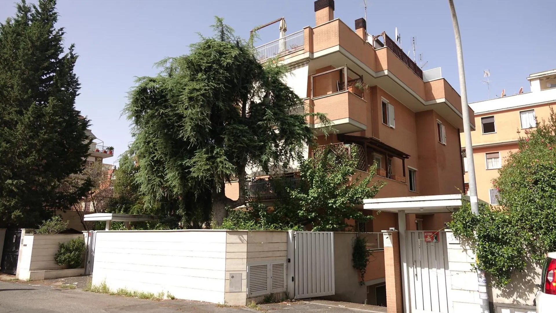 Valelyhouse location